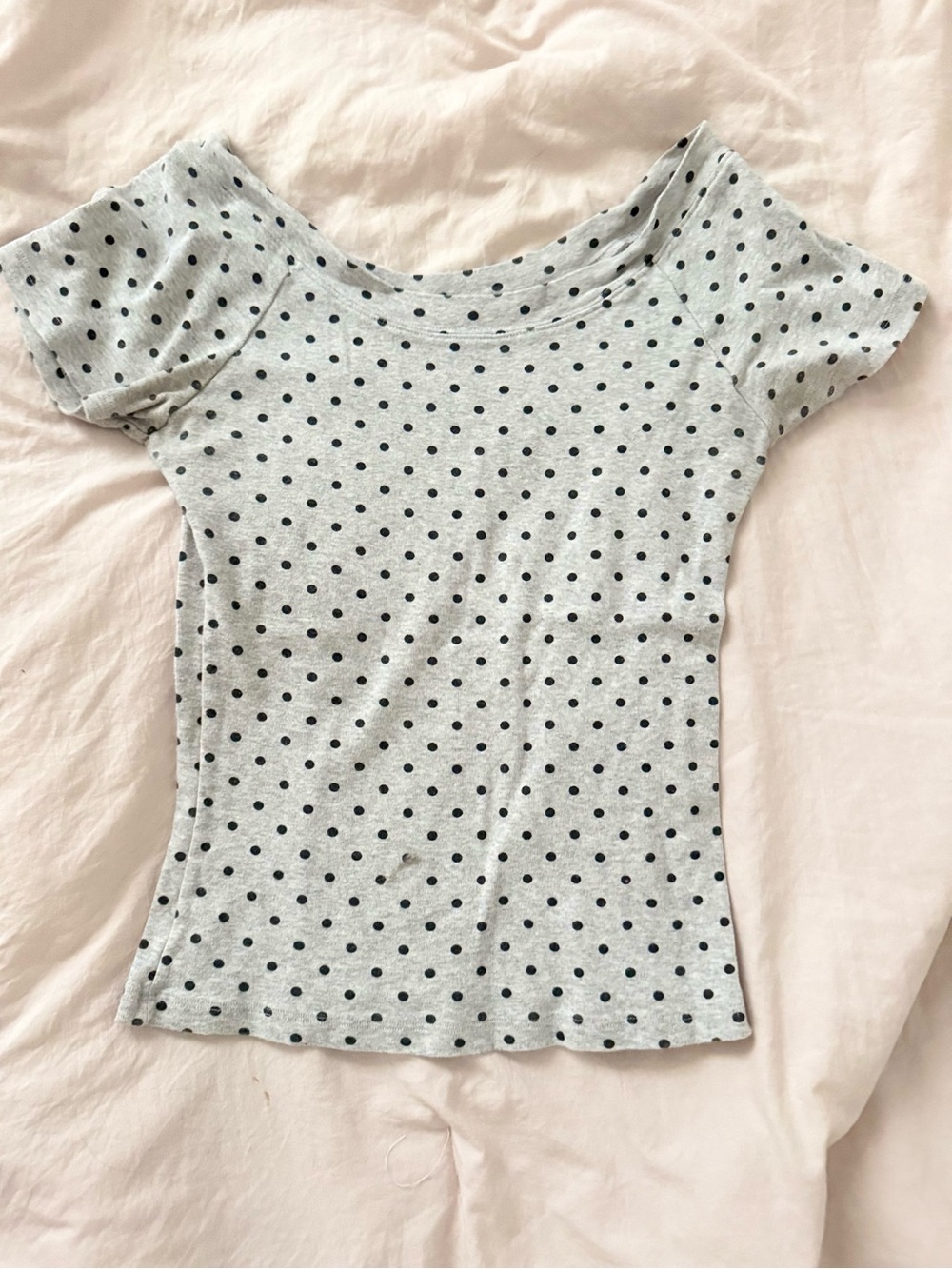 Brandy Melville Ginny Gray Polka Dot Short Sleeve Top
